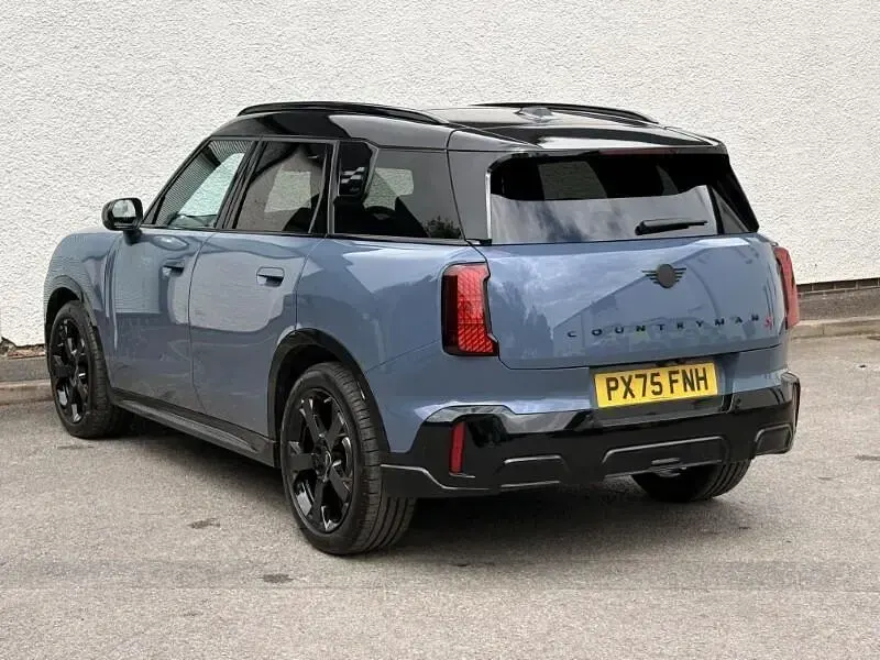 Used Mini Countryman 215 HP (158 kW) 2025 Blue SUV
