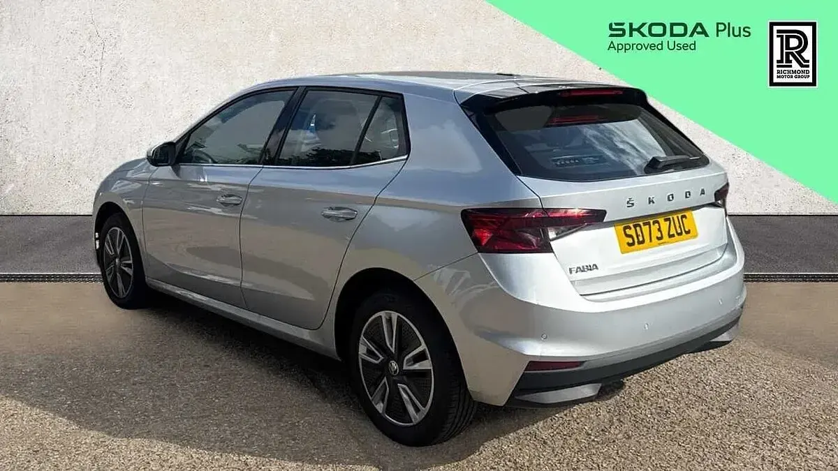 Used Skoda Fabia SE L 108 HP (79 kW) 2023 Silver Hatchback