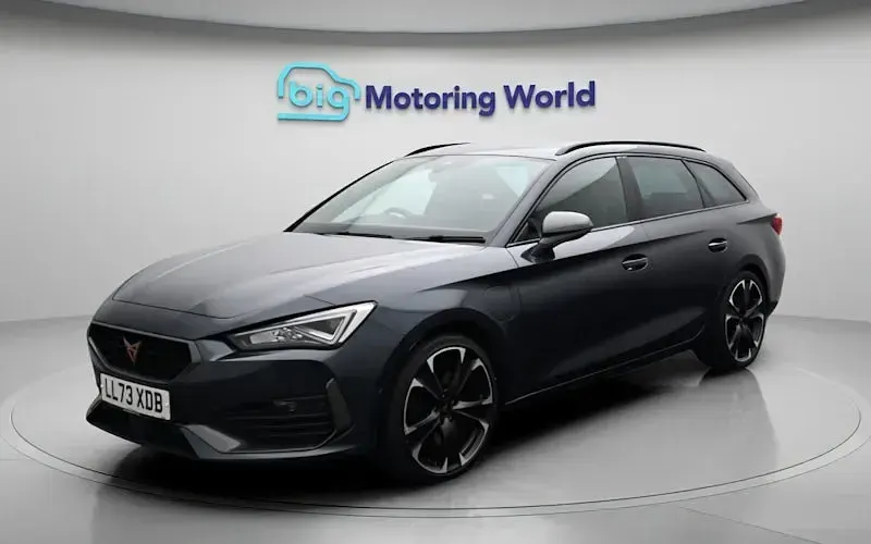 Used Cupra Leon VZ2 245 HP (180 kW) 2023 Grey Estate