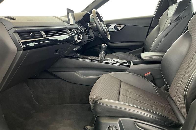 Used Audi A4 S-Line 190 HP (139 kW) 2017 Grey Estate