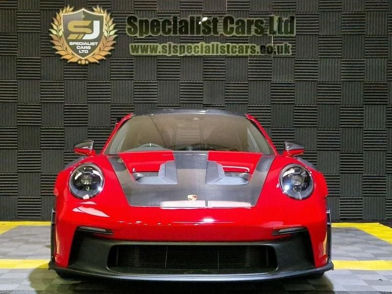 Used Porsche 911 GT3 RS 525 HP (386 kW) 2023 Red Coupe