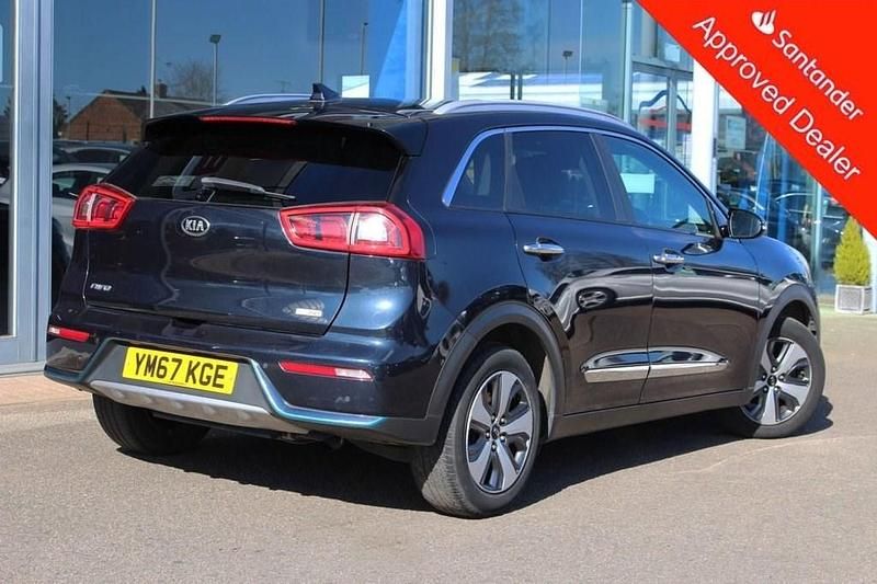 Begagnad Kia Niro 139 HK (102 kW) 2018 Blå SUV