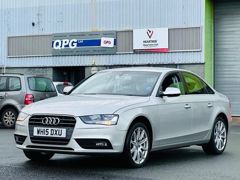 Used Audi A4 Advanced 2015 Silver Sedan