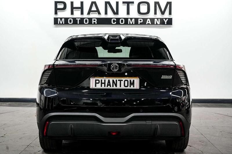 Used MG MG4 EV Trophy 2022 Hatchback