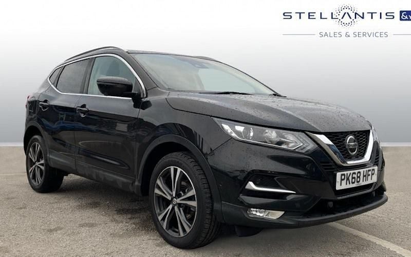 Used 2020 Nissan Qashqai N-Connecta SUV | £10,464 (Good price) - Image 1/3