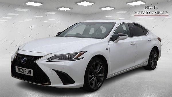 Used Lexus ES300H Sport Line 2021 White Sedan
