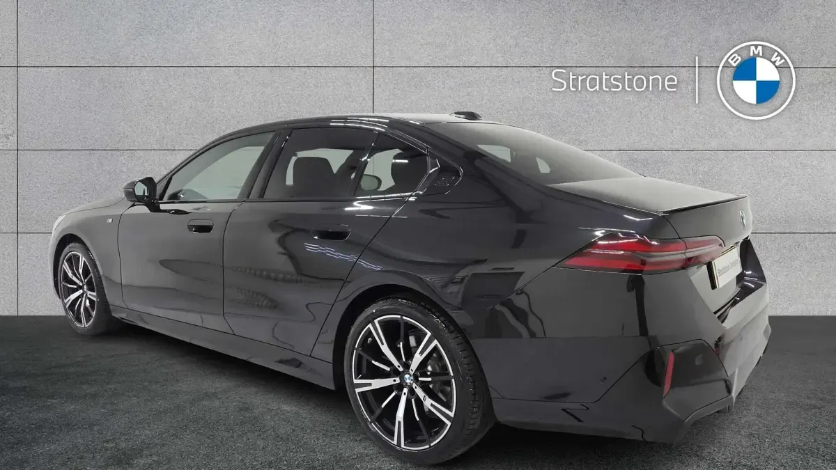 Used BMW 520 M Sport 205 HP (150 kW) 2026 Black