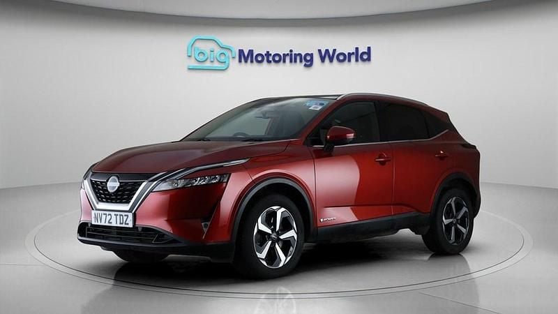 Used Nissan Qashqai N-Connecta 190 HP (139 kW) 2023 Red SUV