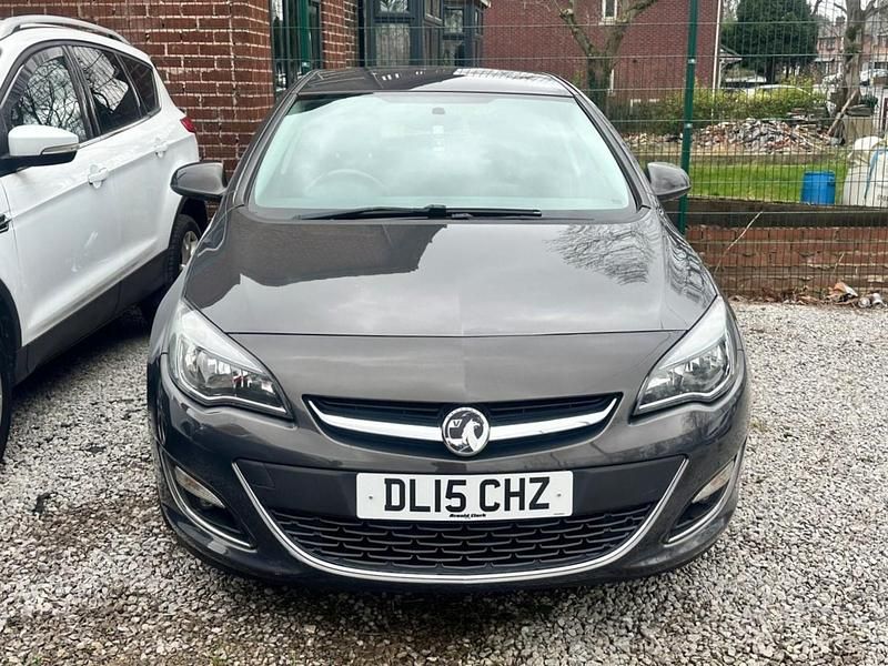Second-hand Vauxhall Astra SRi 2015 Gri Hatchback