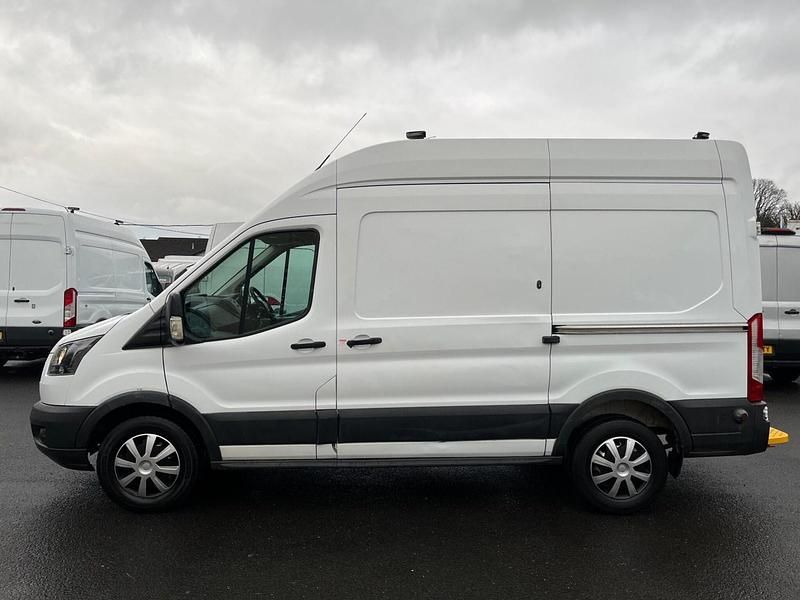 Used Ford Transit 130 HP (95 kW) 2018 White Van