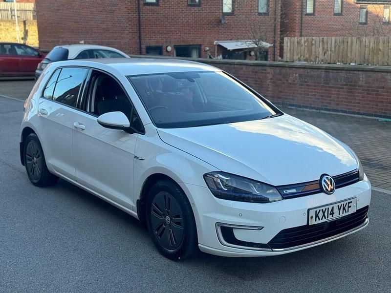 Used VW e-Golf 85 kW (116 HP) 2014 White Hatchback