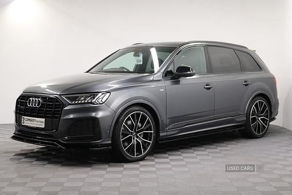 Used Audi Q7 Black Edition 286 HP (210 kW) 2022 Grey SUV