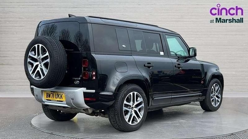 Used Land Rover Defender 404 HP (297 kW) 2022 Black SUV