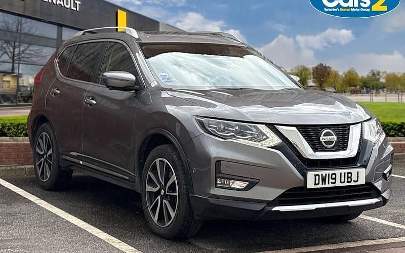 Used Nissan X-Trail Tekna 150 HP (110 kW) 2019 Grey SUV