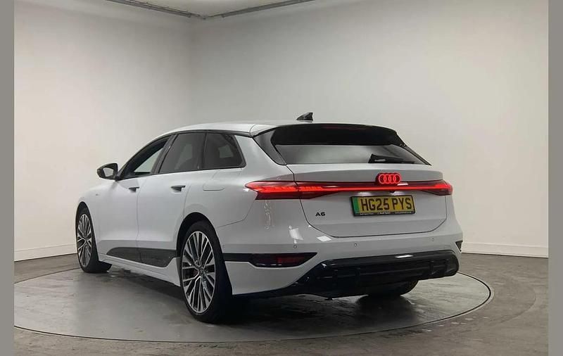 Used Audi e-tron Performance 266 kW (362 HP) 2025 White SUV