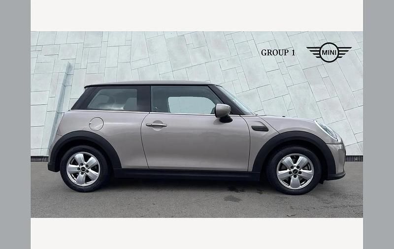 Used Mini Cooper Classic 136 HP (100 kW) 2022 Grey Hatchback