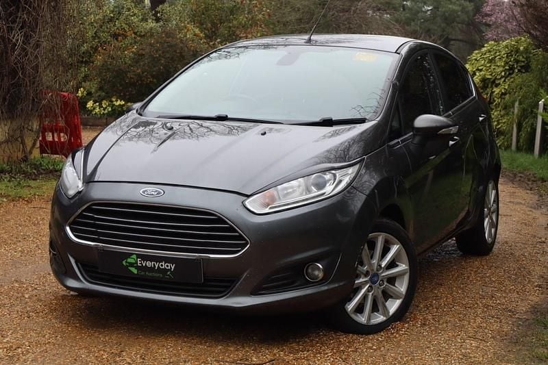 Used Ford Fiesta Titanium 2015 Grey Hatchback