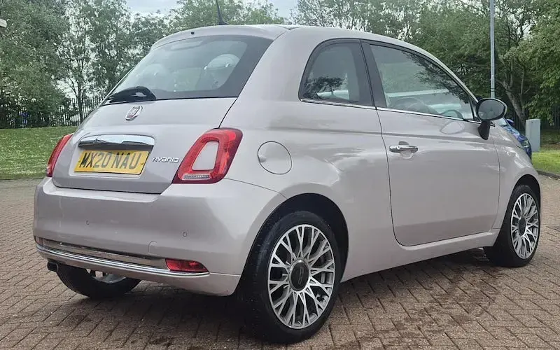Used Fiat 500 Star 70 HP (51 kW) 2020 Pink Hatchback