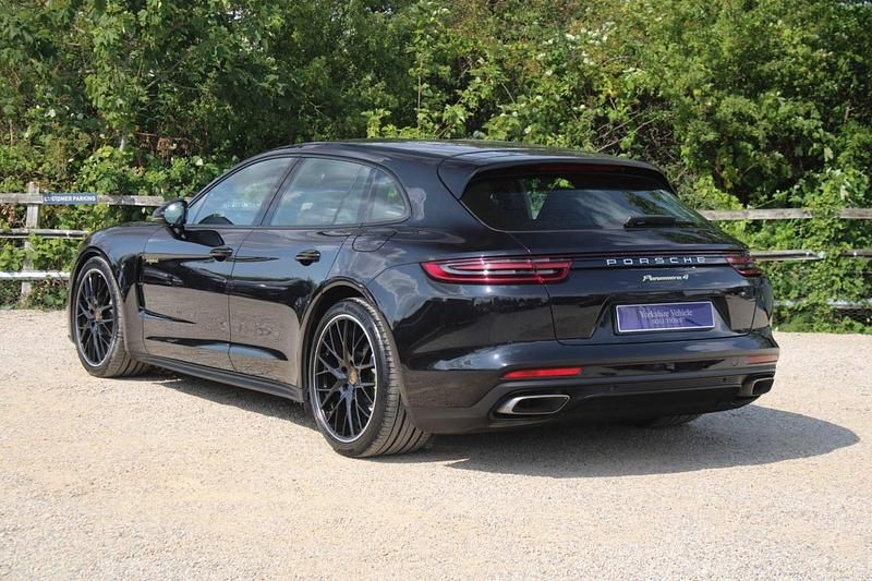 Used Porsche Panamera Sport Turismo 462 HP (339 kW) 2019 Black Sedan