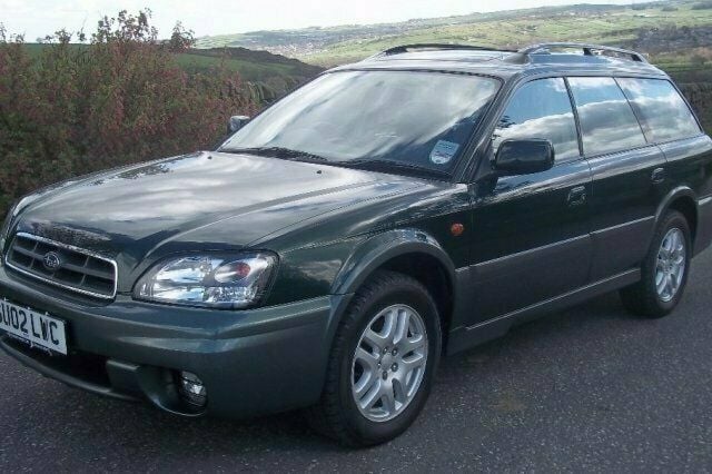 Used 2002 Subaru Legacy Estate | £2,195 - Image 1/4