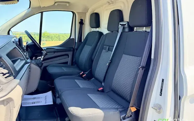 Used Ford Transit Custom Trend 131 HP (96 kW) 2019 White Van
