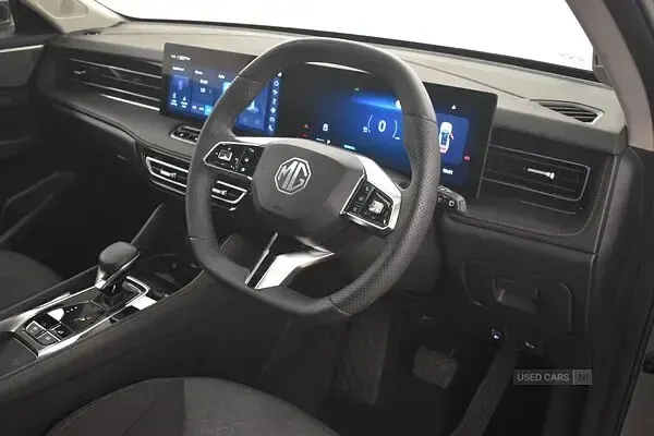 Used MG HS SE 224 HP (164 kW) 2025 Grey SUV