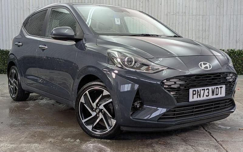 Used 2023 Hyundai i10 Premium Hatchback | £14,392 (A bit pricey) - Image 1/4