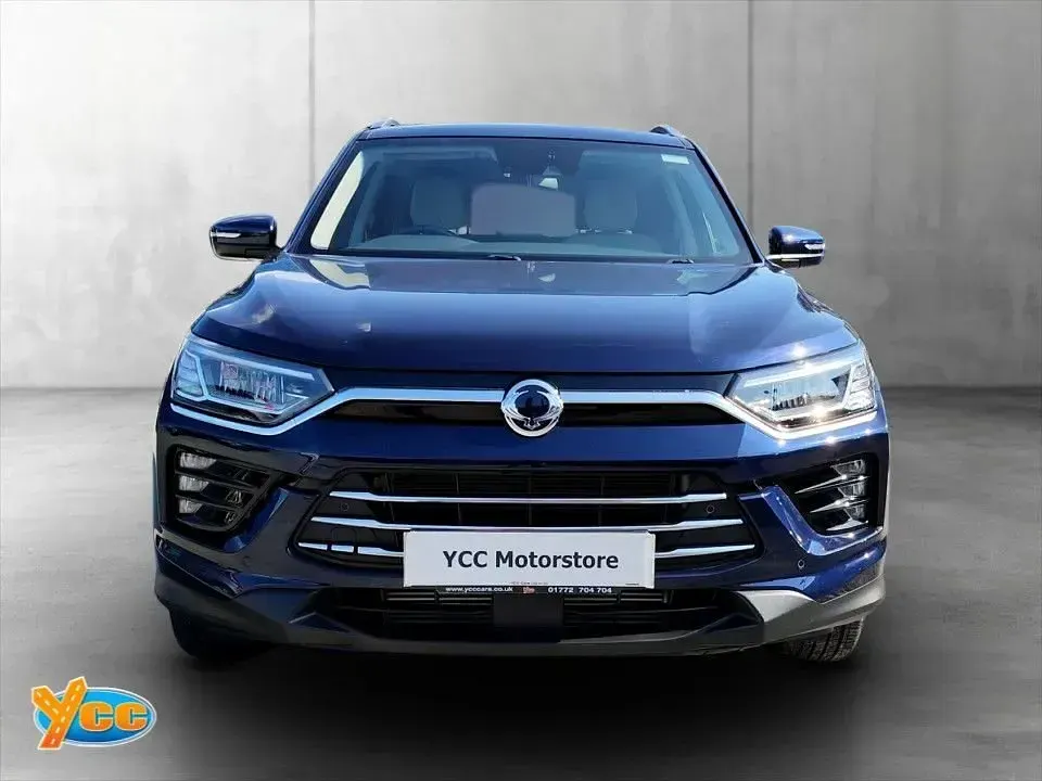 Used SsangYong Korando 163 HP (119 kW) 2022 Blue Estate