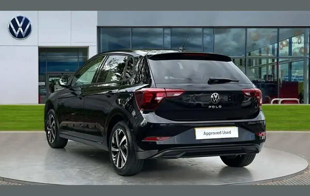 Used VW Polo Match 95 HP (69 kW) 2024 Deep black pearl Hatchback