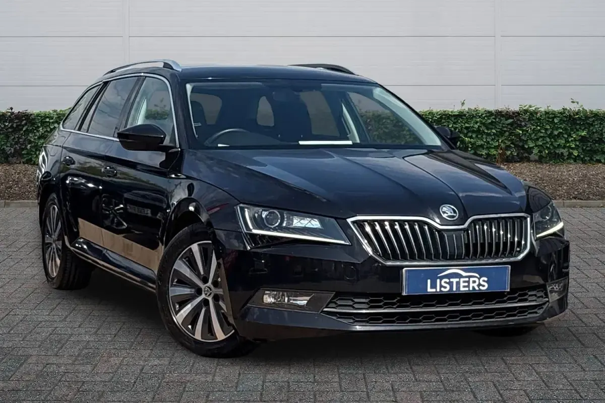 Used Skoda Superb GreenLine 120 HP (88 kW) 2016 Black Estate