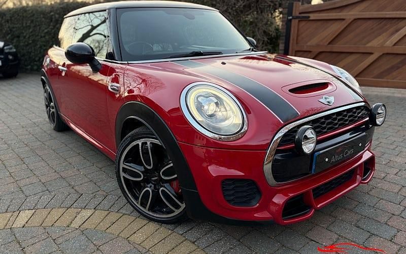 Used Mini John Cooper Works Hatch 231 HP (169 kW) 2017 Hatchback