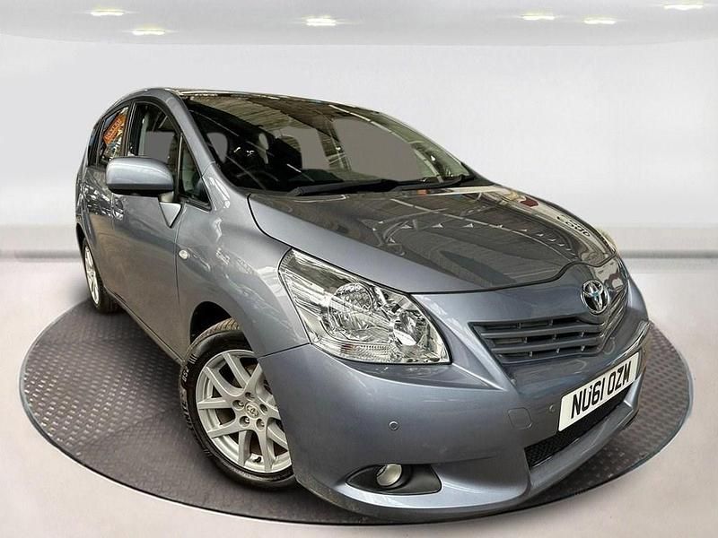 Blue Used 2012 Toyota Verso MPV | £5,499 - Image 1/4