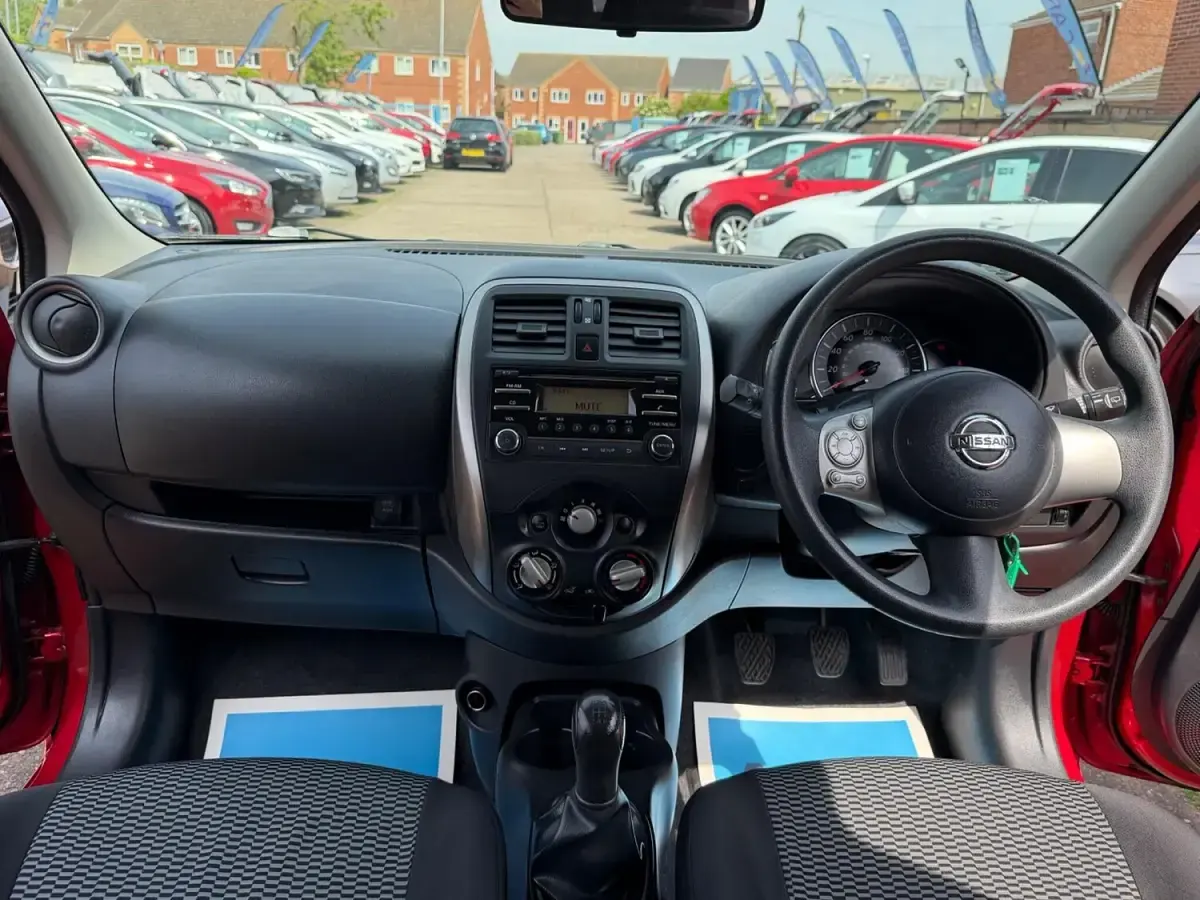 Used Nissan Micra Visia 80 HP (58 kW) 2014 Red Hatchback