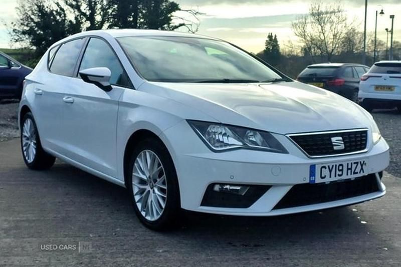 White Used 2019 Seat Leon SE Dynamic Hatchback | £9,995 (Fair price) - Image 1/1