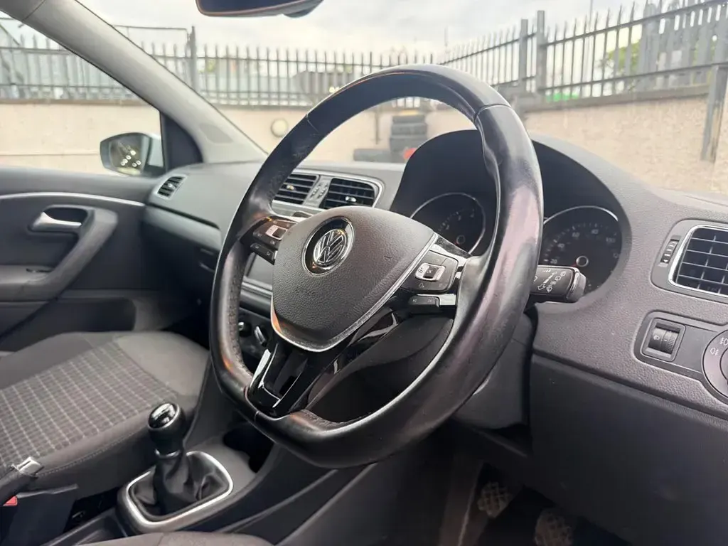 Usado VW Polo Edition 2017 Branco Citadino