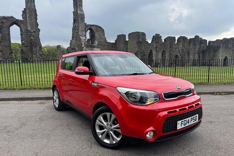 Used Kia Soul Plus 126 HP (92 kW) 2014 Red SUV