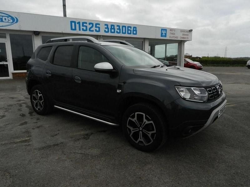 Used Dacia Duster Prestige 115 HP (84 kW) 2018 Grey SUV