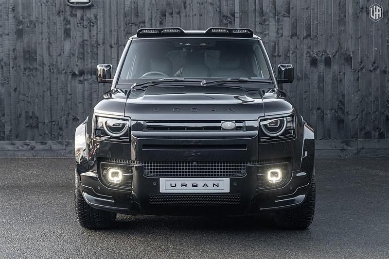 New Land Rover Defender HSE Dynamic 345 HP (253 kW) 2026 Santorini black SUV