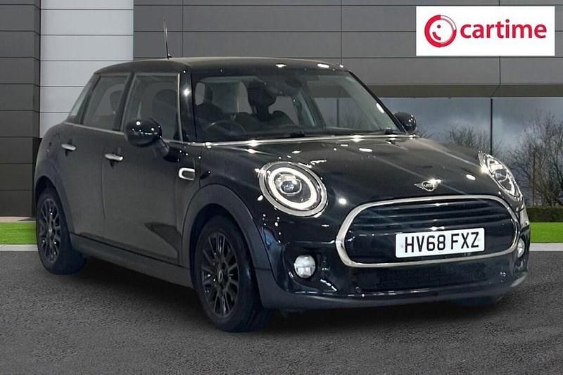 Used Mini Cooper Hatch 136 HP (100 kW) 2018 Black Hatchback