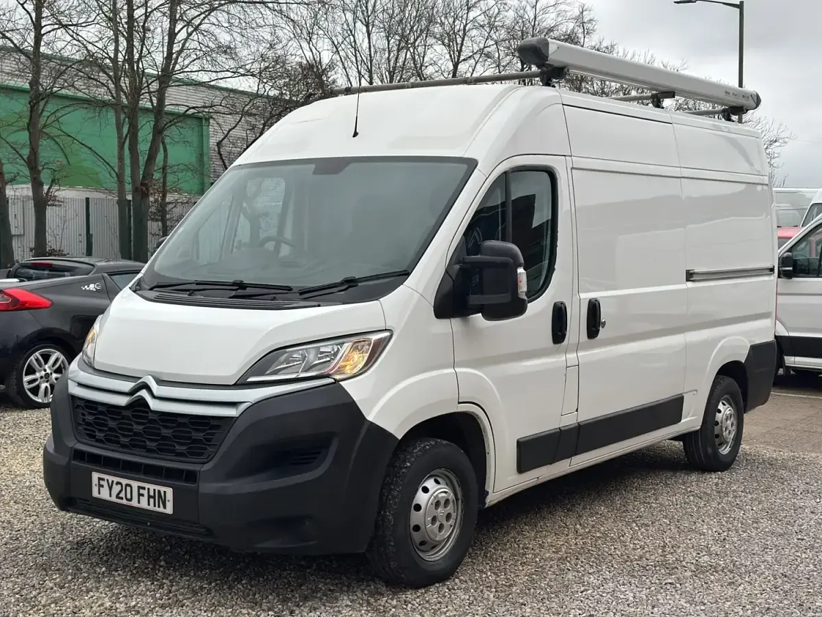 Begagnad Citroën Relay 140 HK (102 kW) 2020 Vit Van