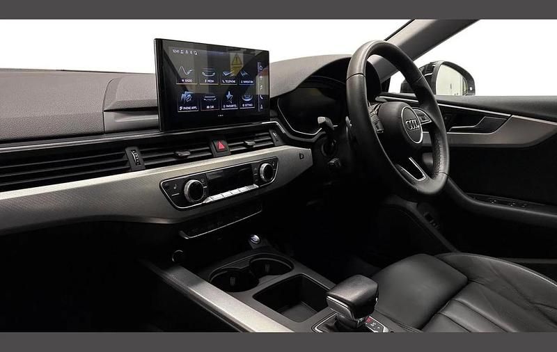 Used Audi A5 Sportback Sport 147 HP (108 kW) 2023 Black Hatchback