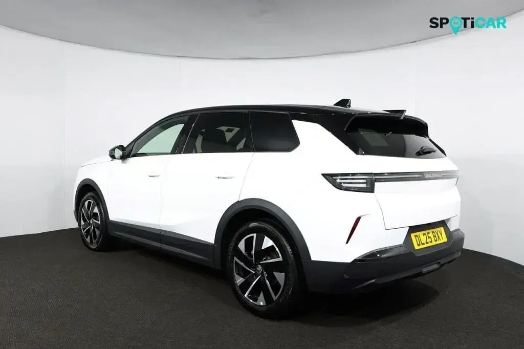 Nouă Vauxhall Grandland X Ultimate 2025 Alb SUV