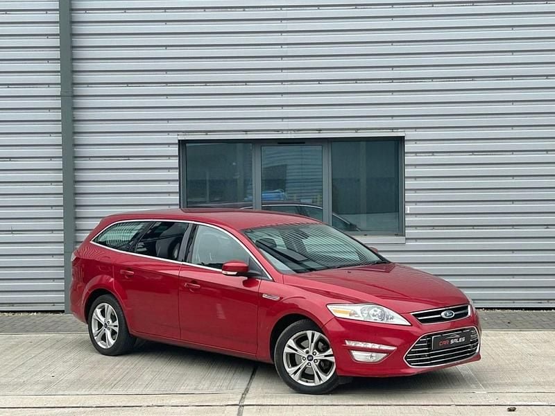 Red Used 2013 Ford Mondeo Titanium X Estate | £2,450 (Super price) - Image 1/4