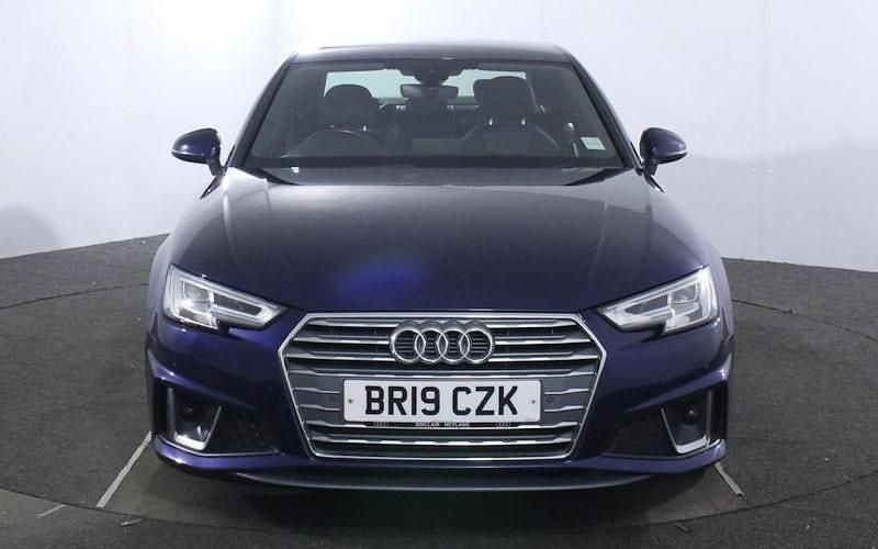 Used Audi A4 S-Line 150 HP (110 kW) 2019 Blue Sedan