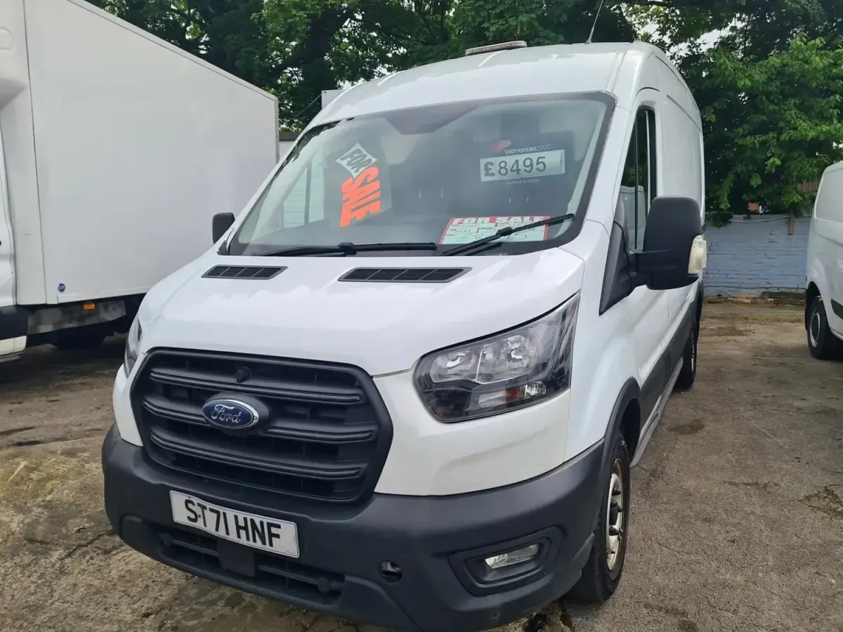 Usado Ford Transit 105 HP (77 kW) 2021 Branco Van