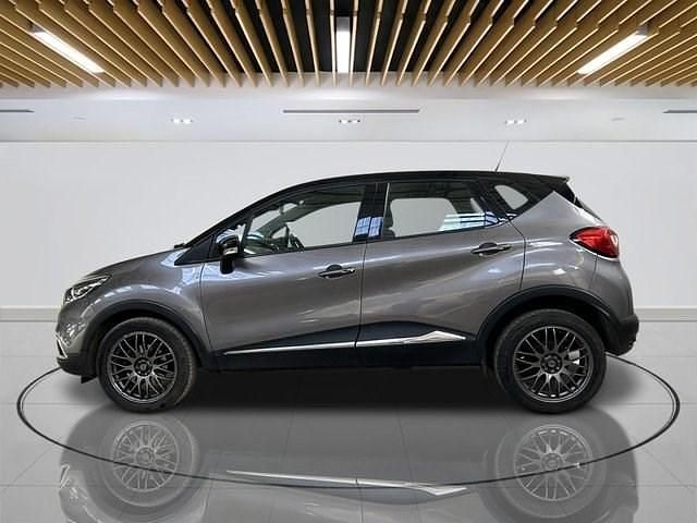 Used Renault Captur Dynamique 90 HP (66 kW) 2016 Grey/black SUV