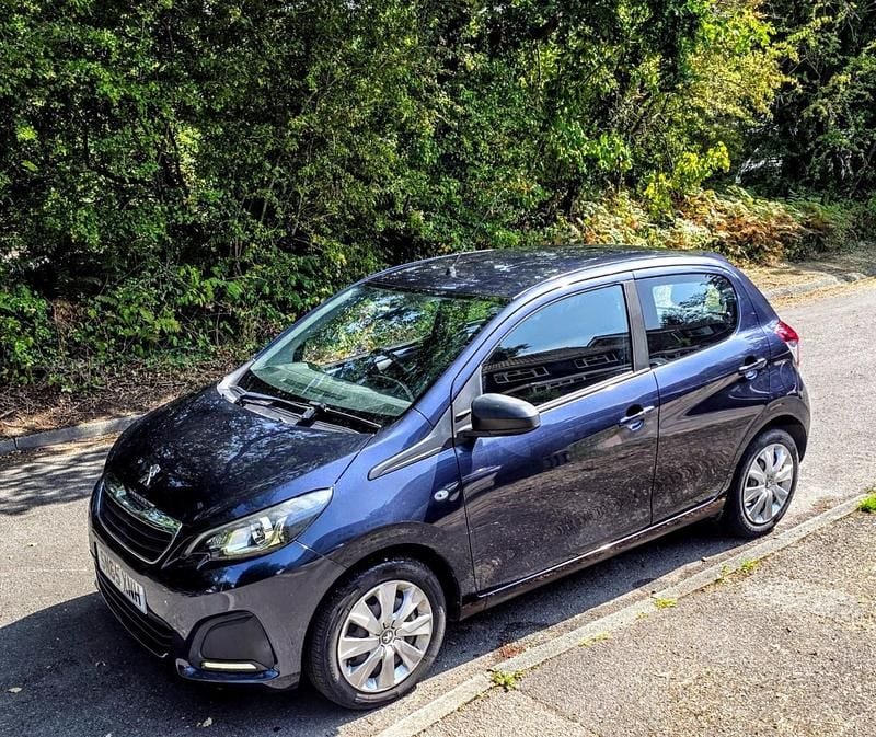 Blue Used 2015 Peugeot 108 Active Hatchback | £3,950 (Good price) - Image 1/4