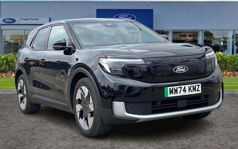 Used 2025 Ford Explorer Premium SUV | £31,990 (Good price) - Image 1/4