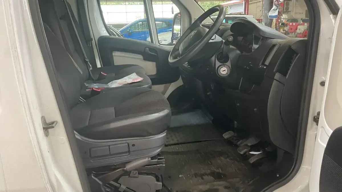 Used Citroën Relay 130 HP (95 kW) 2019 White Van