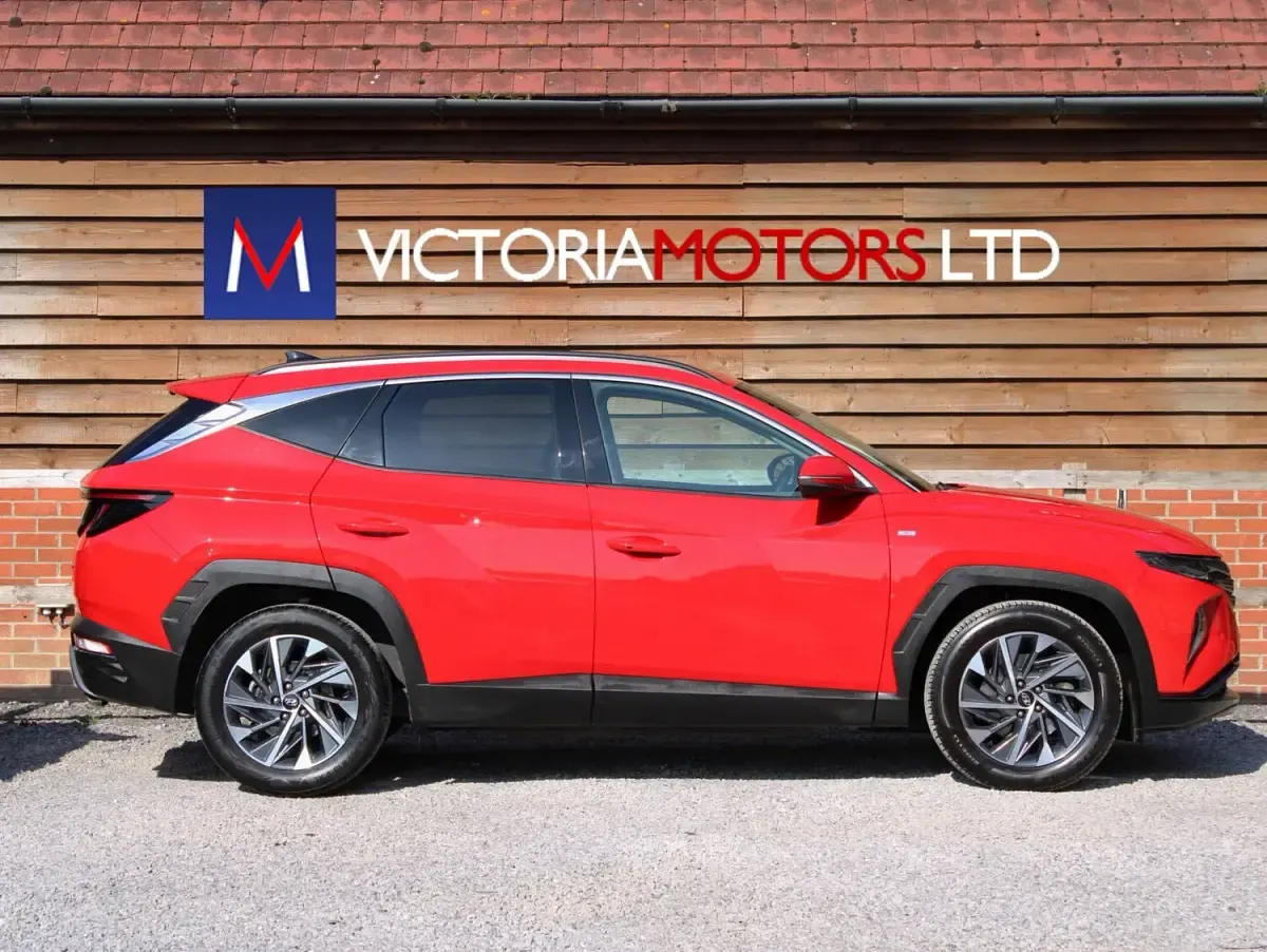 Used Hyundai Tucson Premium 150 HP (110 kW) 2023 Red SUV